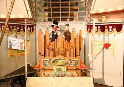 ORGUE DE BARBARIE
Orgue de barbarie motorisé...