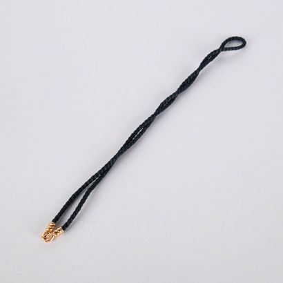 Cord with fasteners in 18K (750°/00) yellow...
