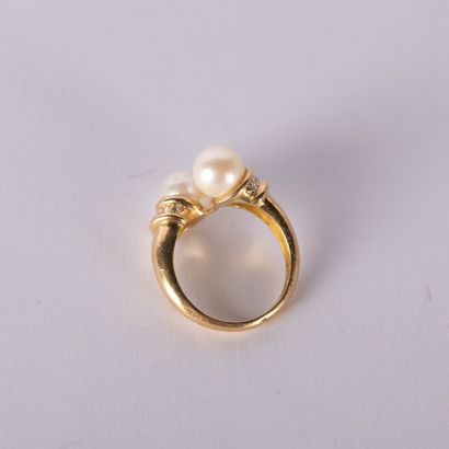 toi et moi ring set with two round white...