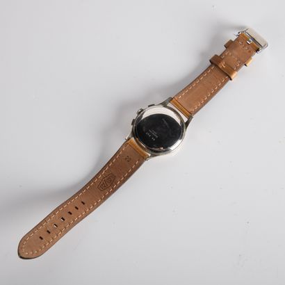 BAUME ET MERCIER 
Montre Chronograhe homme...