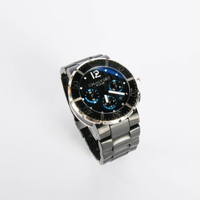 CHAUMET
Montre Class one XXL noir
Fond trois...