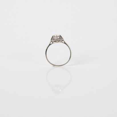 Sun-set solitaire ring with a half-cut diamond
approximately...