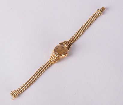 Bracelet montre de dame tout or jaune 18...