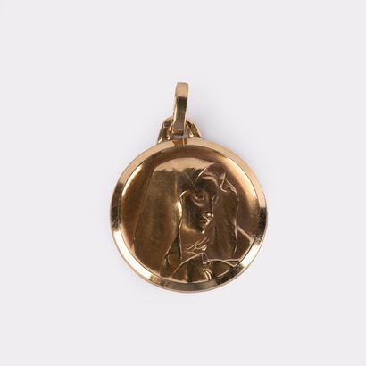 Médaille de la Vierge Marie, en or jaune...
