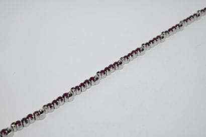 Bracelet in 18 K (750°/00) white gold, set...