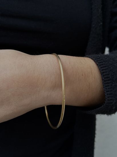 Bracelet jonc en or jaune 718 K (750°/00)
Poids...