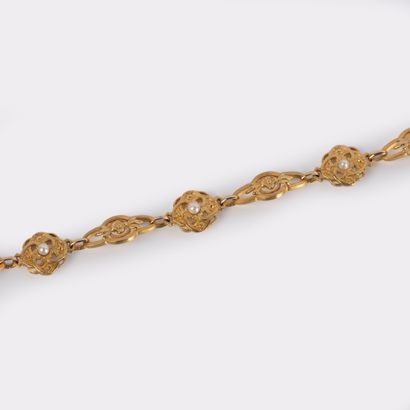 Late 19th-century bracelet in 18K (750°/00)...
