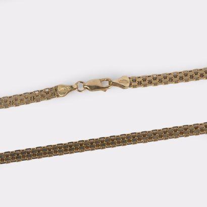 Collier en or jaune 14K (585°/00) à mailles...