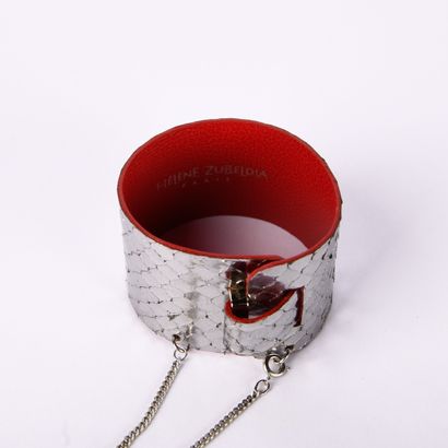 HELENE ZUBELDIA
Silver plated leather cuff...