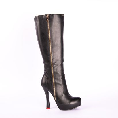 MOSCHINO. Black leather boots with 13 cm...