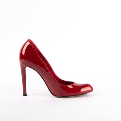 GIANVITO ROSSI. Red patent leather pumps,...