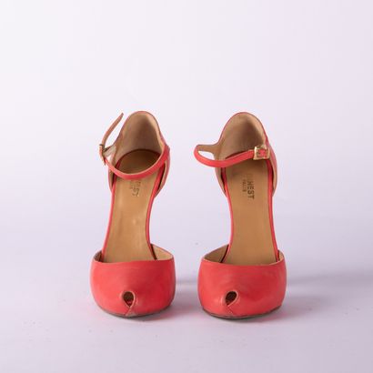 Lot including two pairs of open-heeled sandals....