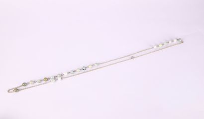 HELENE ZUBELDIA
Long necklace in Burmese...
