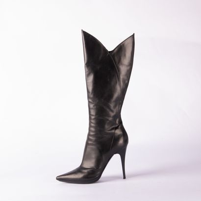 CASADEI. Pair of stiletto boots in smooth...