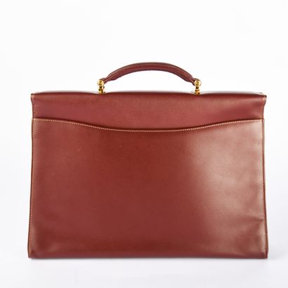 CARTIER, Must
Bordeaux leather briefcase
27.5...