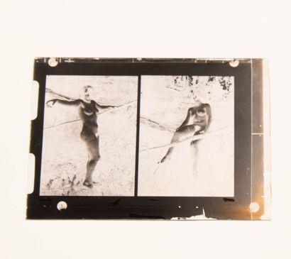 [Curiosa] Érotismes divers
Petite boîte cartonnée...