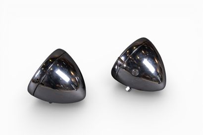 Set of two long-range headlights in chromed...