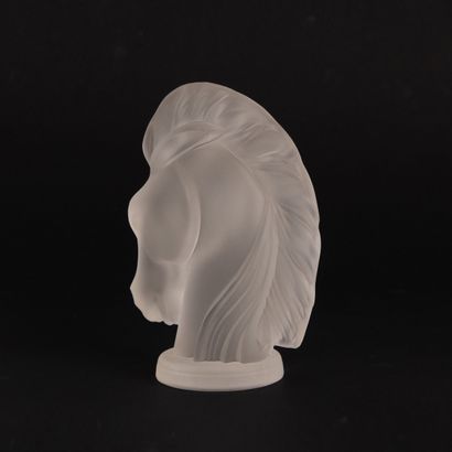 LALIQUE, Dans le goût
Tête de cheval
Sujet...