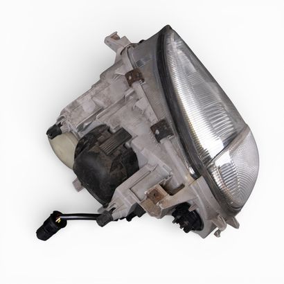 MERCEDES-BENZ
Two headlamp units 67/1 and...
