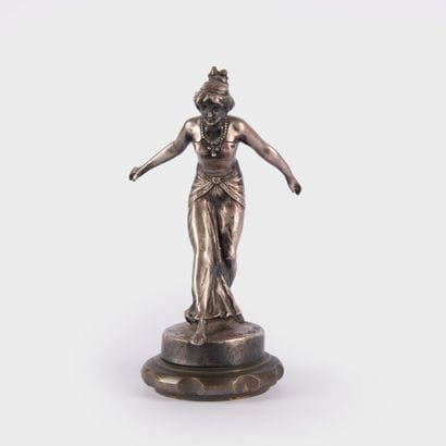 Henry FUGERE (1872-1941)
La danseuse orientale
Mascotte...