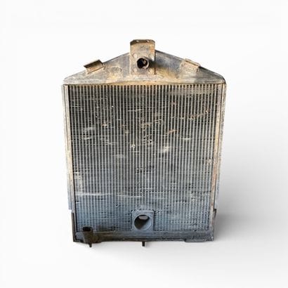 RADIA radiator
Height: 73 cm
(Significant...
