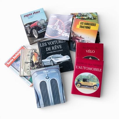 Lot de 25 ouvrages sur le thème de l'automobile...