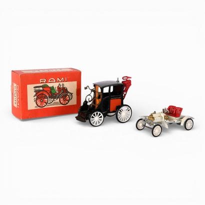 RAMI, Made in France
Two miniature vehicles...