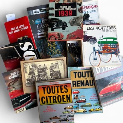 Lot de 19 ouvrages sur le thème de l'automobile...