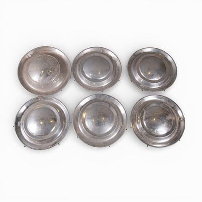 6 DS hubcaps
Diameter: 38 cm
(Wear and minor...
