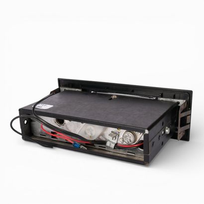 PHILIPS PO car radio
(Wear and tear)

Untested,...