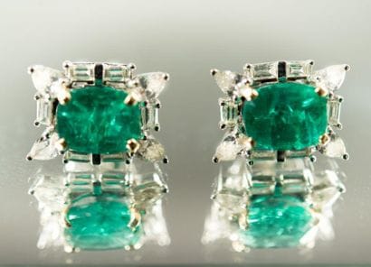 Paire de boucles d'oreille la monture en...