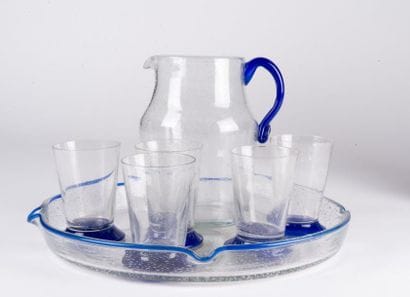 DAUM
Service à orangeade en verre bullé bleu...