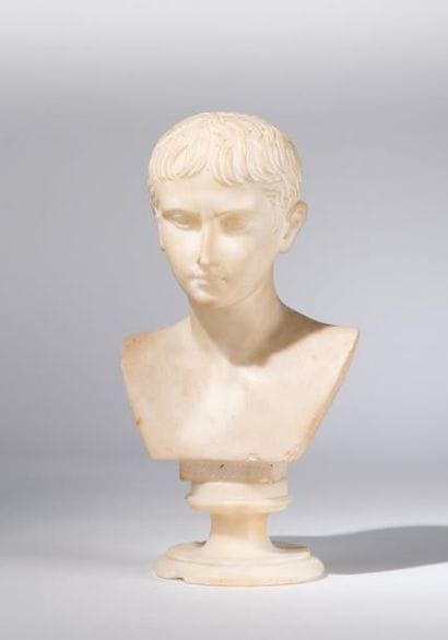 Buste d'Auguste en marbre Hauteur sur socle:...