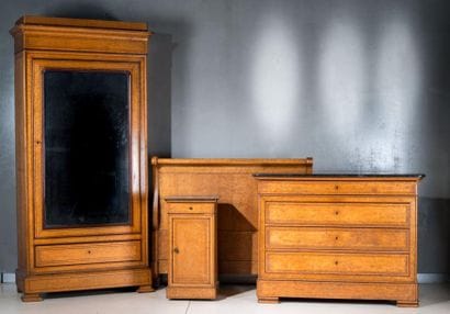 Chambre à coucher en placage d'érable et...