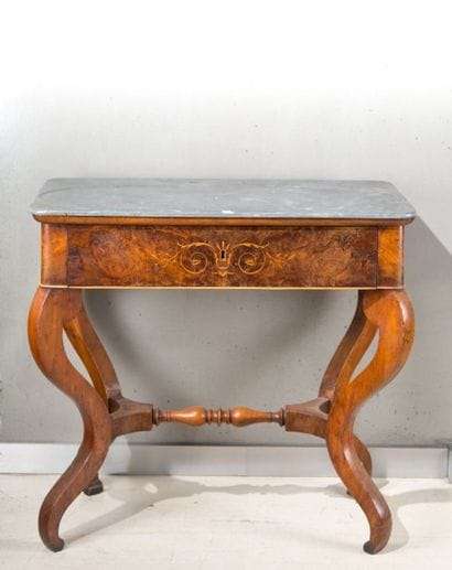 Coiffeuse en placage de ronce de noyer et...