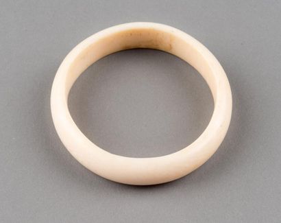 Bracelet d'enfant en ivoire