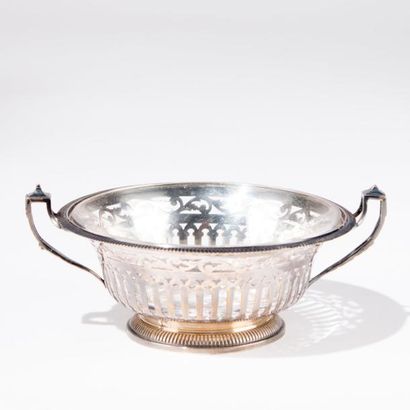 Coupelle ajourée en argent et sa verrine....