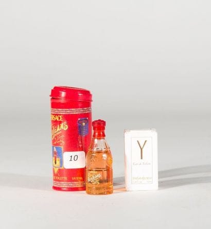Lot de deux flacons - Red Jean Woman de Versage,...