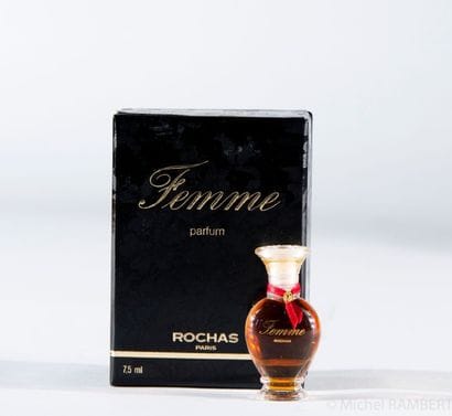 ROCHAS Paris
Femme, flacon de parfum plein,...
