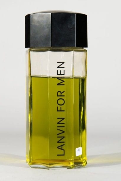 LANVIN
For men, flacon factice octogonale....