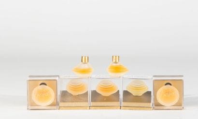 Claude MONTANA
Eau de parfum, lot de 5 échantillons...