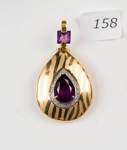 Pendentif goutte en or, pierres violettes...
