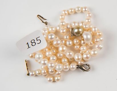 Collier perles culture et 2 pendentifs perles...