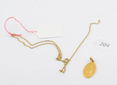 Chaîne de cou et médaille de baptême, en...