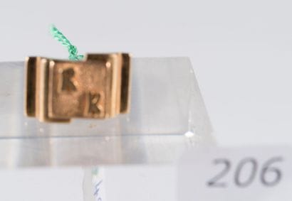 1 Bague chevalière en or, monogrammée RK,...