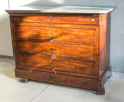 Commode Louis Philippe, ouvrant à quatre...