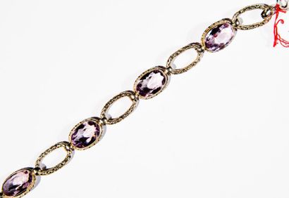 Bracelet en argent ajouré à maillons ovales...