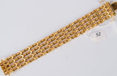 Bracelet en or jaune à éléments articulés...