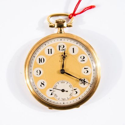 Montre en or de marque LIP.
Poinçon tête...