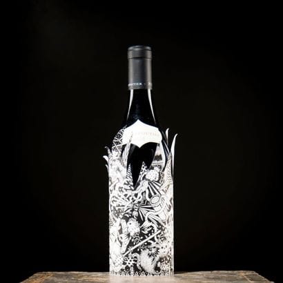 Claire FANJUL (née en 1986)

Bouteille Hermitage...